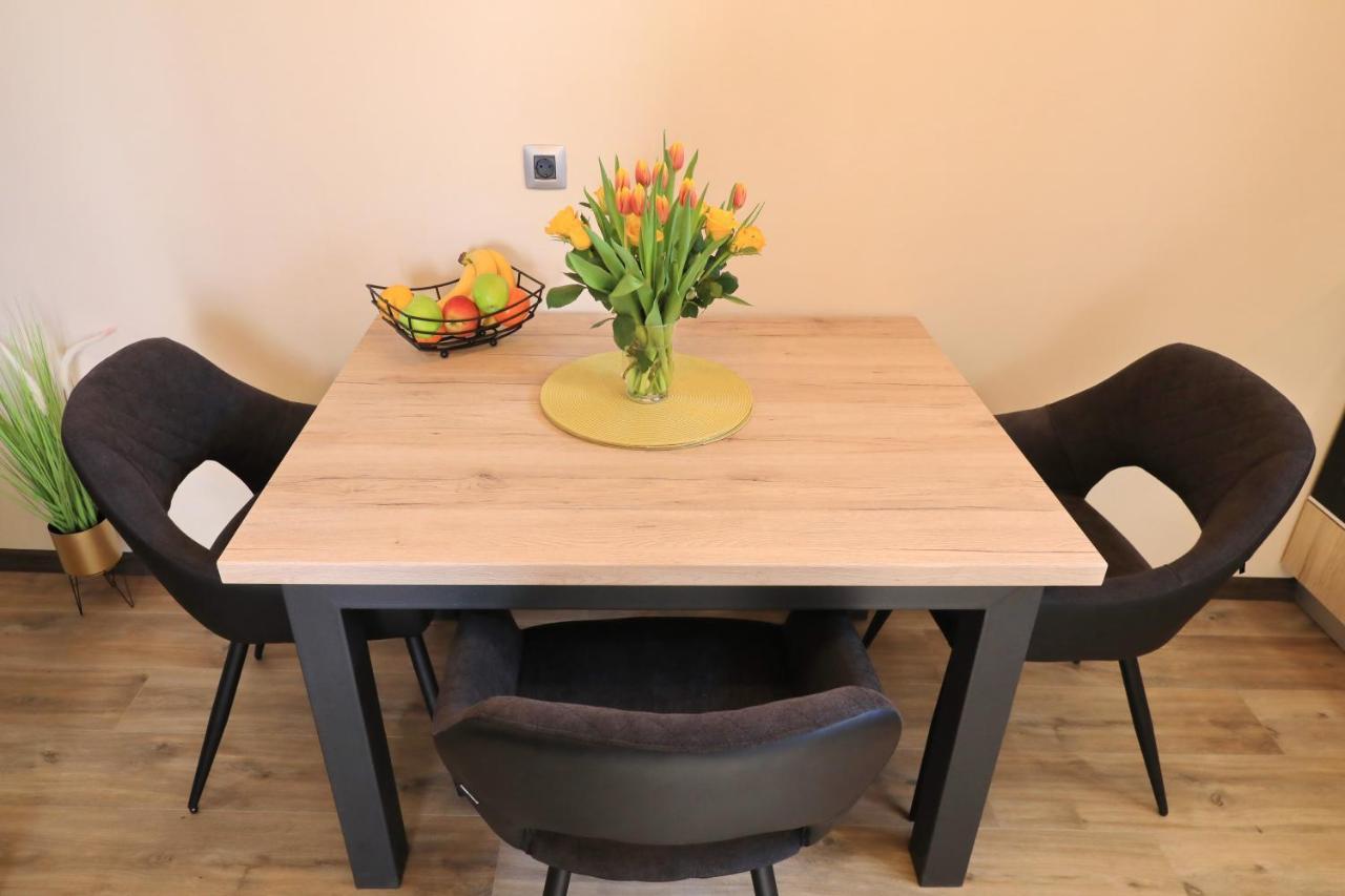 Apartman Zara Exteriör bild