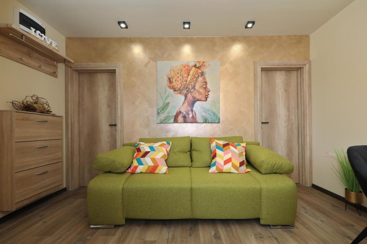 Apartman Zara Exteriör bild
