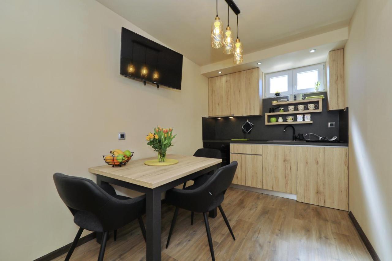 Apartman Zara Exteriör bild